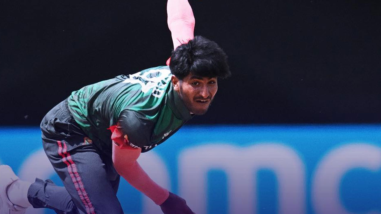 আড়াইশর আগেই ভারতকে অলআউট করল বাংলাদেশ