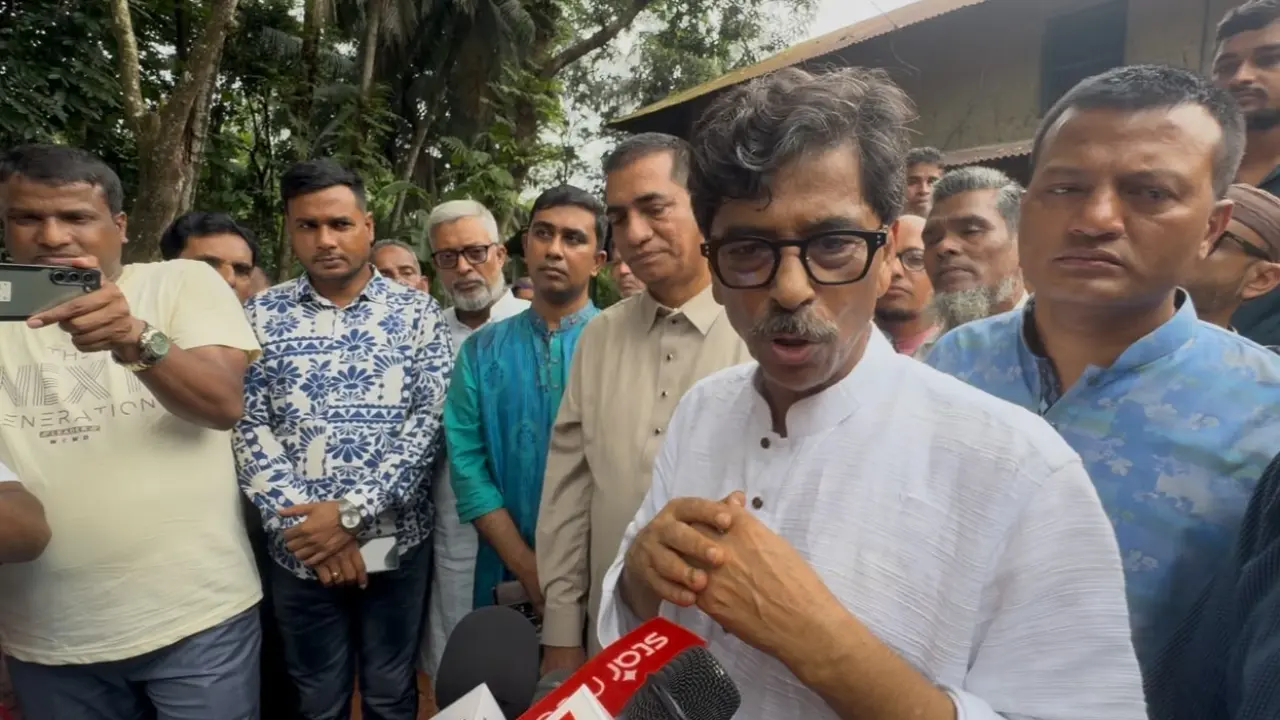তিন বছরে সব কৃষক পাবেন ‘কৃষক কার্ড’