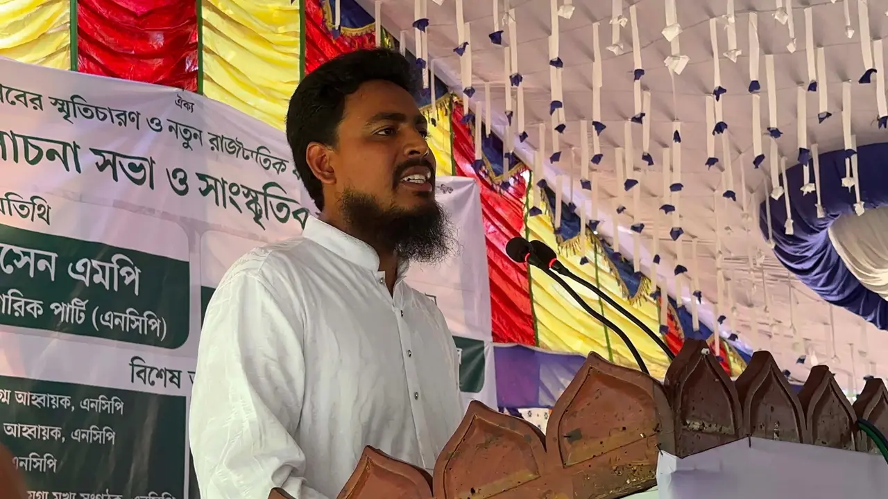 সাহাবুদ্দিন চুপ্পুকে বিএনপি সেইফ এক্সিট দিতে চায় : আখতার হোসেন