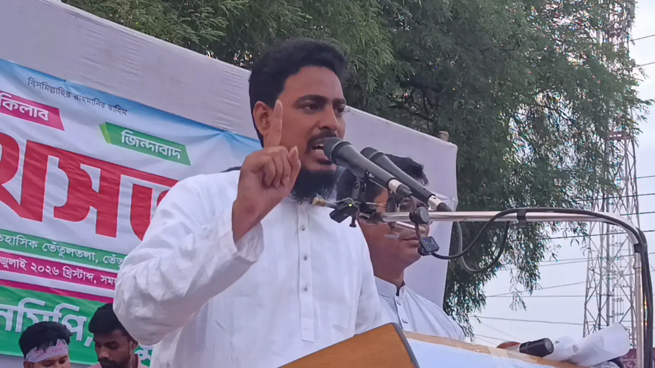 হাসিনার পতন হলেও বহাল তার রেখে যাওয়া নিয়ম-কানুন : আখতার হোসেন