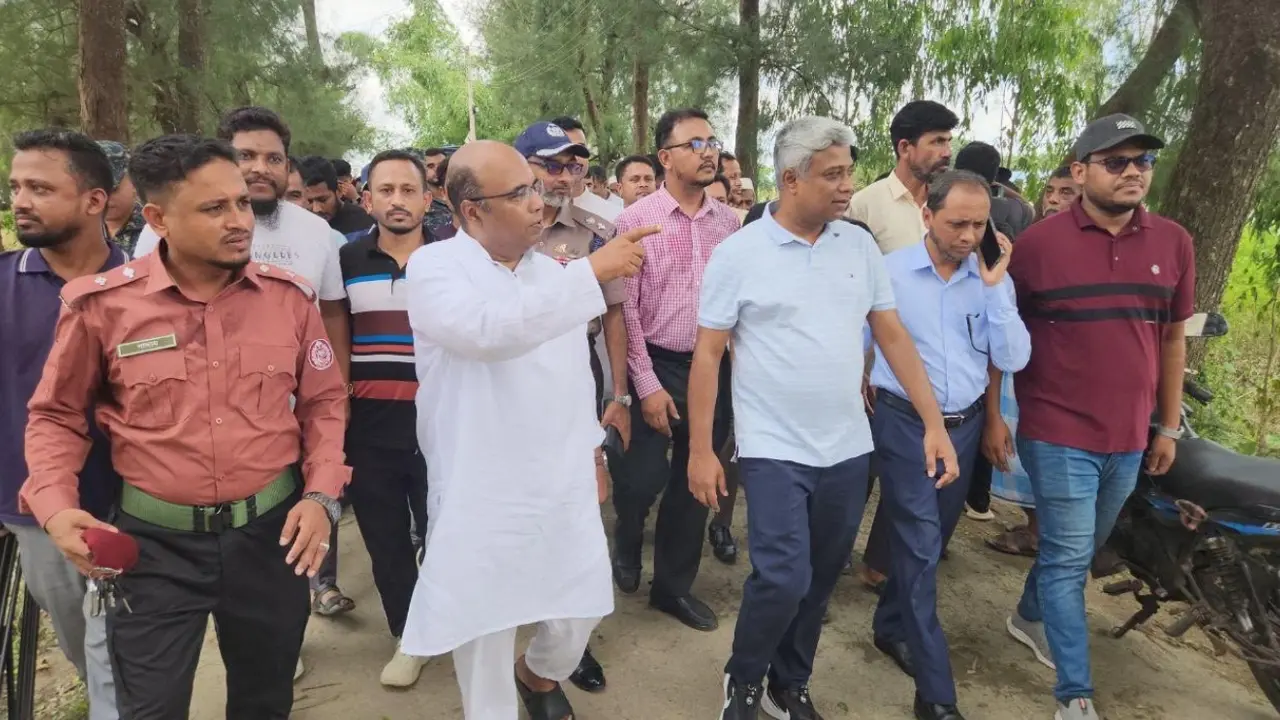 ‘কৃত্রিম জলাবদ্ধতা’ তৈরির সত্যতা পেলে ব্যবস্থা : বিদ্যুৎ প্রতিমন্ত্রী