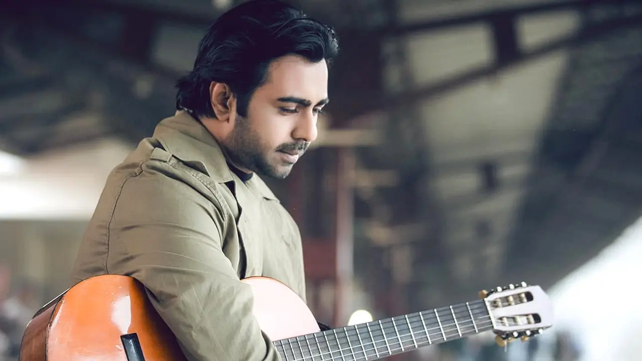 একক কনসার্টে গাইবেন অপূর্ব
