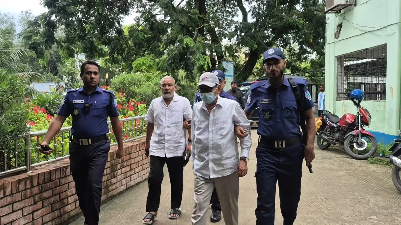 সাবেক জেলা পরিষদের চেয়ারম্যানসহ ২ আওয়ামী লীগ নেতা গ্রেপ্তার