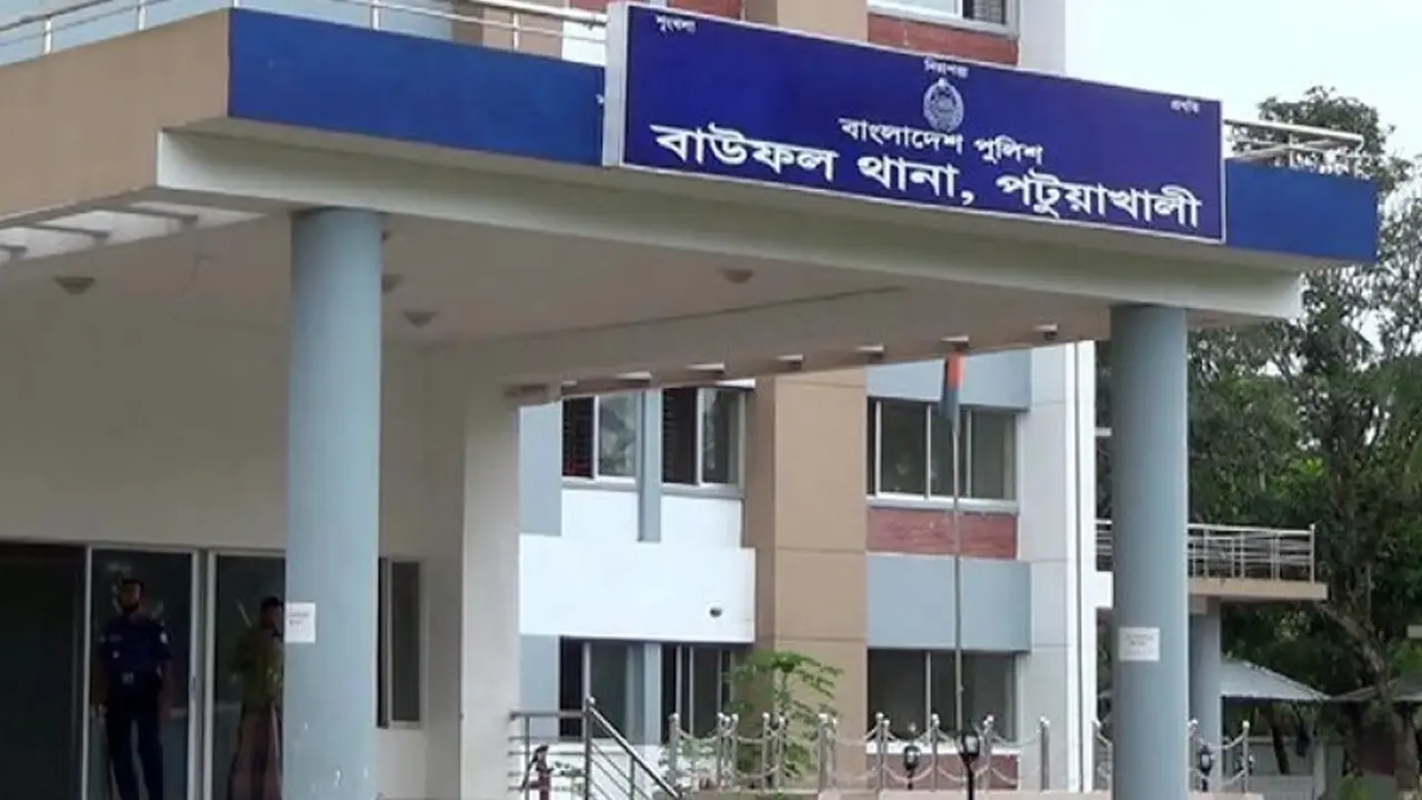 বিয়ের আড়াই মাসের মাথায় প্রবাসীর স্ত্রীর ঝুলন্ত মরদেহ উদ্ধার