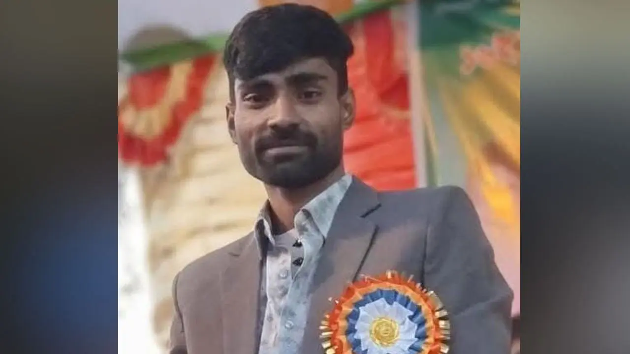 বগুড়ায় সাবেক ছাত্রদল নেতাকে কুপিয়ে হত্যা