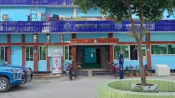 ওষুধ মনে করে কীটনাশক পান, প্রাণ গেল বৃদ্ধের