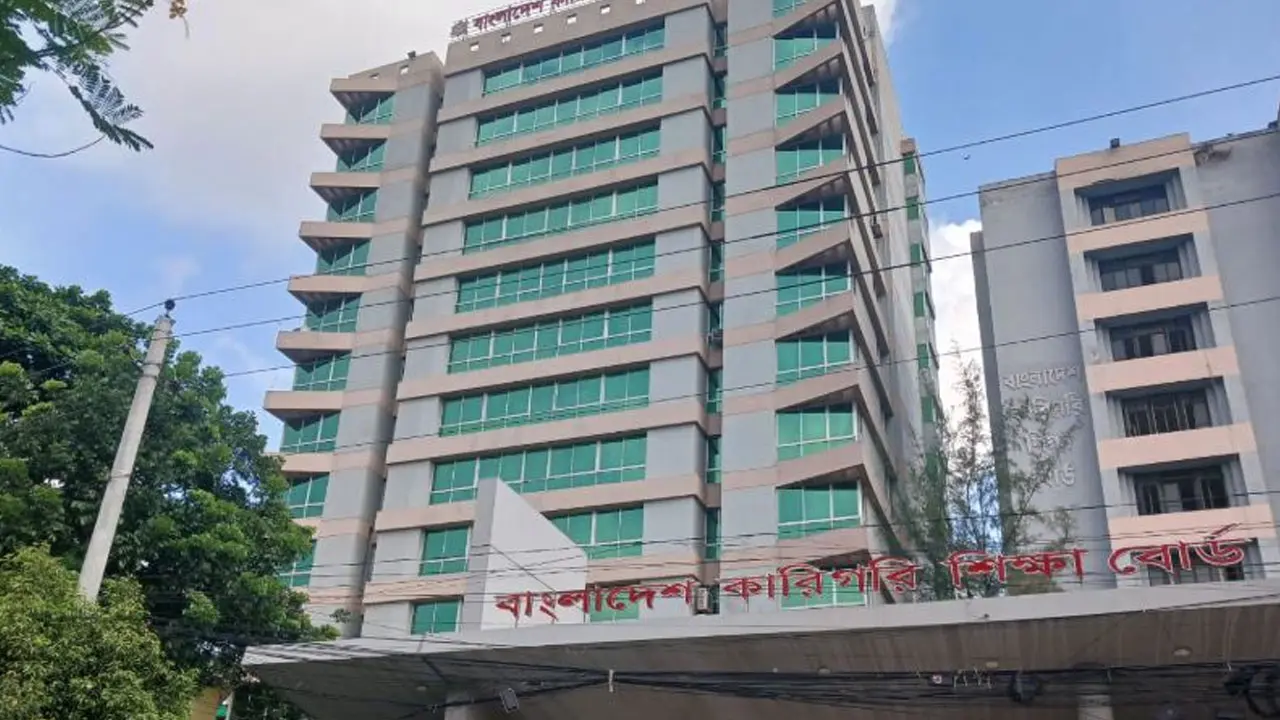 শিক্ষার্থী না থাকায় রাজশাহীর ১৫৪ কারিগরি প্রতিষ্ঠানে ভর্তি স্থগিত