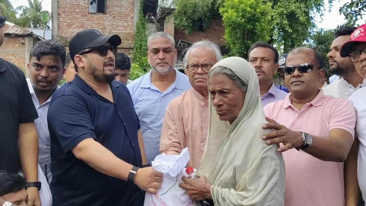 দখলদার যে দলেরই হোক, ছাড় নয় : প্রতিমন্ত্রী মীর হেলাল