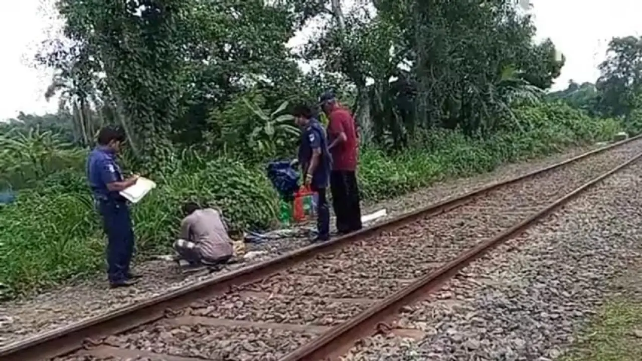 চুয়াডাঙ্গায় রেললাইনের পাশে নারীর মরদেহ উদ্ধার