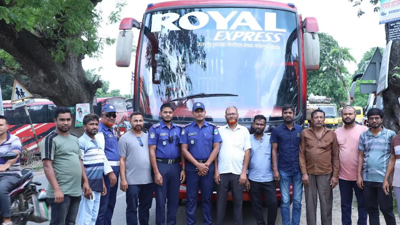 ডোপ টেস্টে মাদকসেবনের প্রমাণ মিললেই চাকরি হারাবেন চালক-হেলপাররা