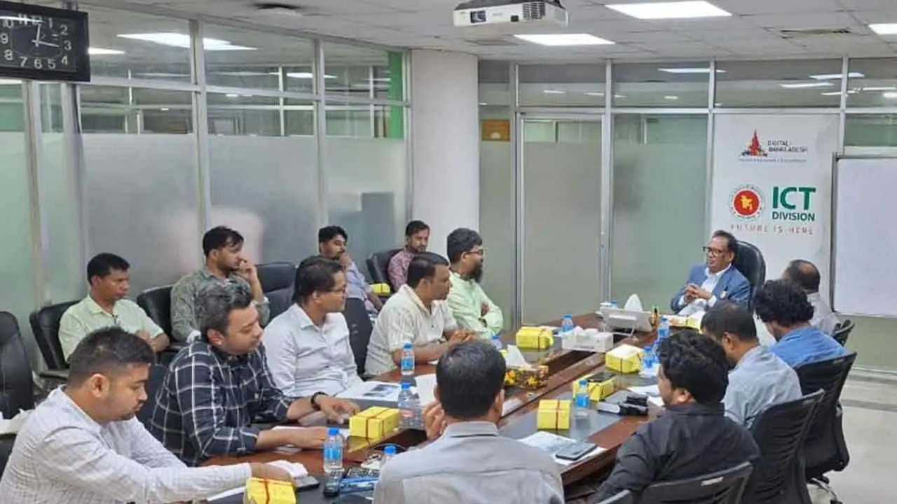 টেলিটক বিক্রির প্রশ্নই আসে না, আধুনিকায়ন করা হবে : মাহবুব আনাম