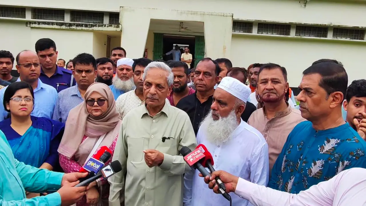 শিগগিরই খুলে দেওয়া হবে জুলাই জাদুঘর : সংস্কৃতিমন্ত্রী