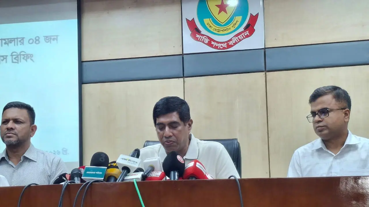 ব্রাজিল-আর্জেন্টিনার খেলা বড় স্ক্রিনে দেখার স্থানে নজরদারি করবে ডিবি