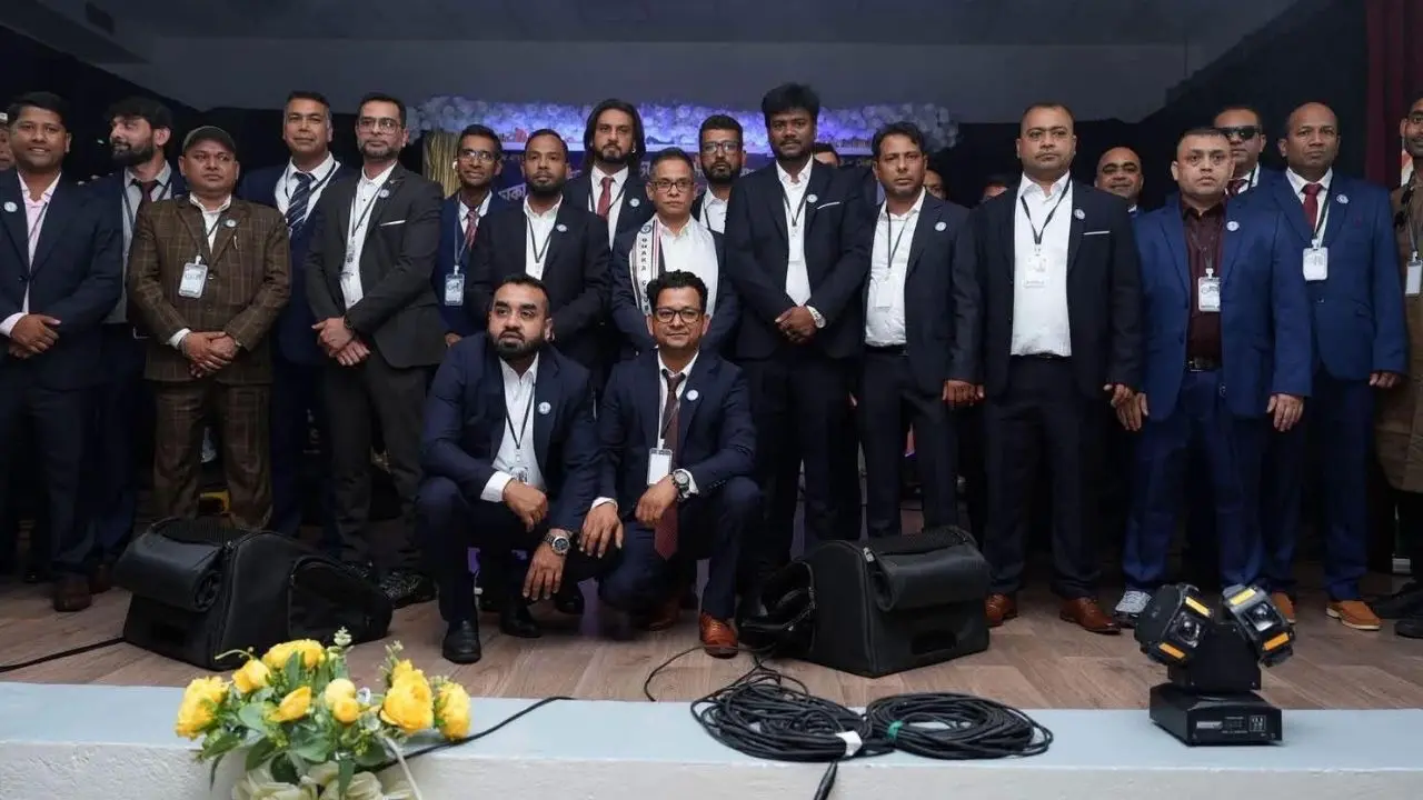 প্যারিসে ঢাকা ক্লাব ফ্রান্সের অভিষেক অনুষ্ঠিত