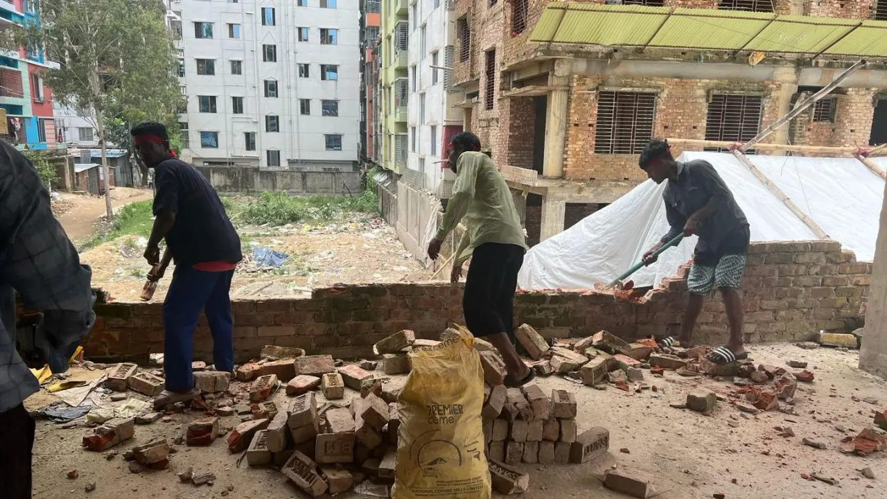 সিডিএর অভিযানে ৮ স্থাপনা সিলগালা, জরিমানা ১৩ লাখ টাকা