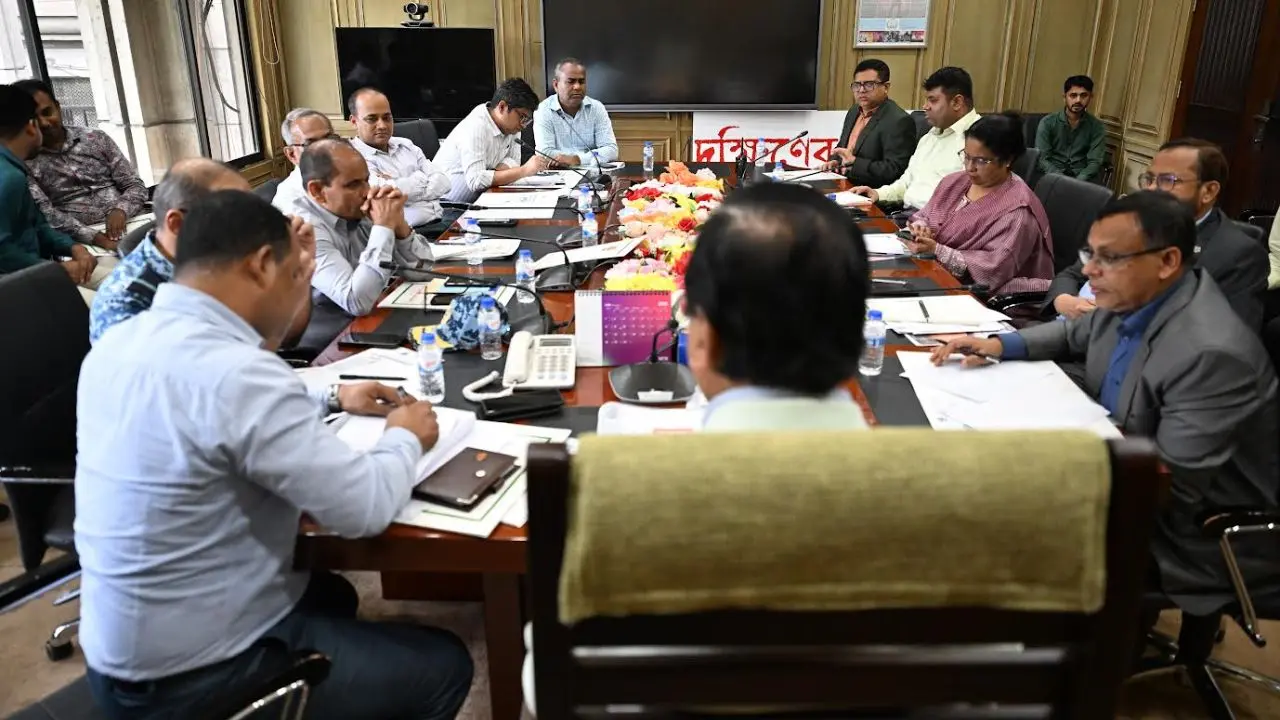 বৃক্ষরোপণ কর্মসূচি সফল ও ভূমিকম্প ঝুঁকি মোকাবিলায় ডিএসসিসির উদ্যোগ