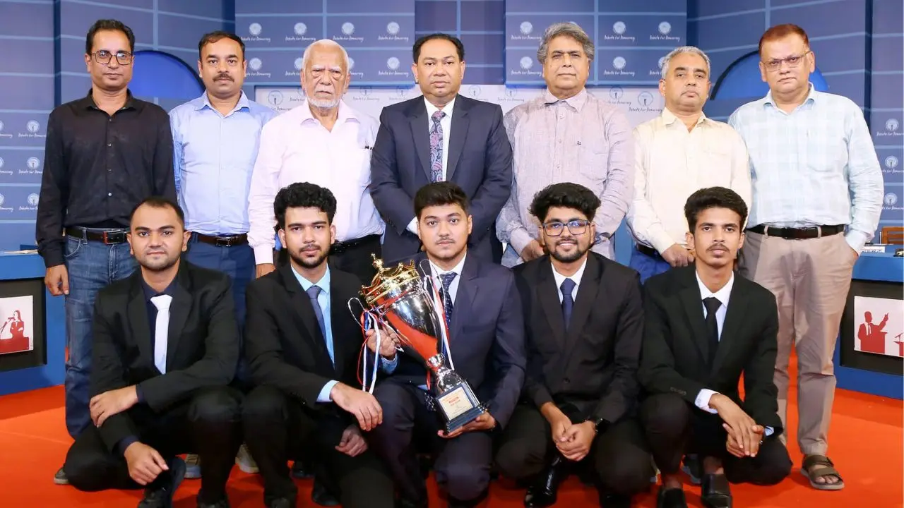 স্বৈরাচার আমলে ব্যবসা-বাণিজ্যে দুর্নীতিসহ দলীয় স্বার্থ প্রাধান্য পেত
