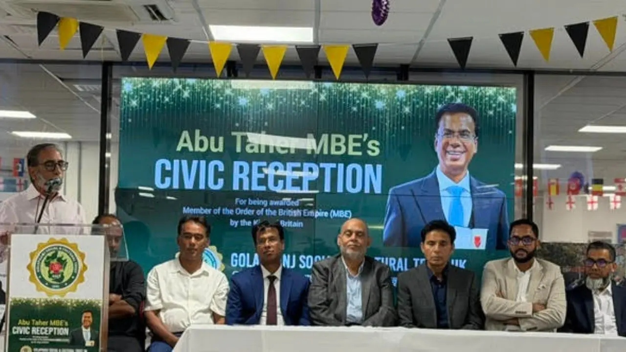 নাট্যকার আবু তাহেরকে লন্ডনে বর্ণাঢ্য নাগরিক সংবর্ধনা