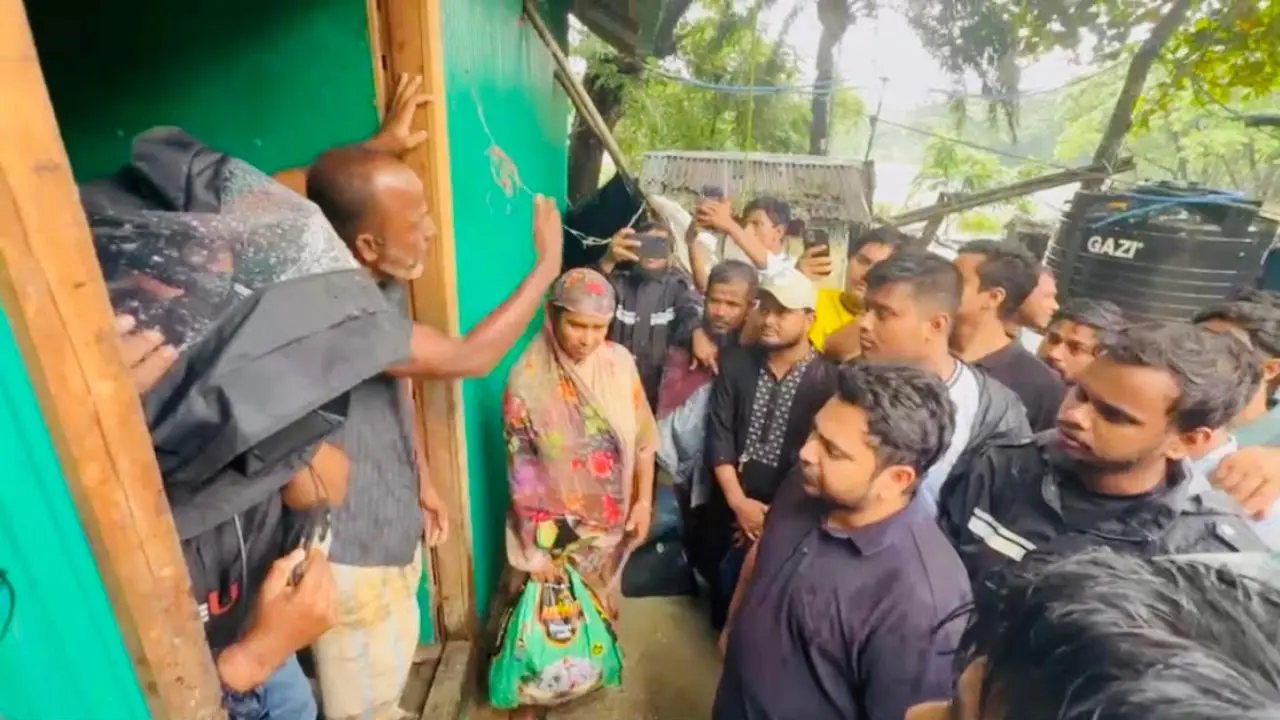‘বেড়িবাঁধ নিয়ে সংসদে কথা বলবেন’—নাহিদকে উদ্দেশ করে পানিবন্দি আনোয়ার