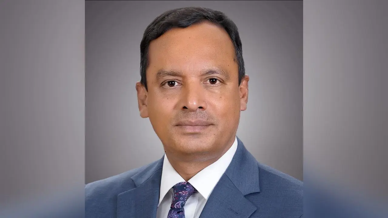 অভিজ্ঞরা চলে যাওয়ায় আইনাঙ্গনে শূন্যতা বিরাজ করছে : অ্যাটর্নি জেনারেল