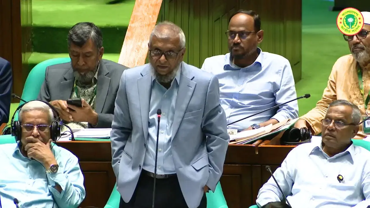 প্রবাসীদের হয়রানির জটলা কাটাতে সরকারের যৌথ উদ্যোগ
