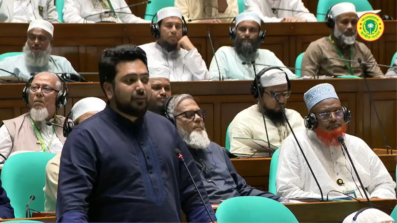দল হিসেবে আওয়ামী লীগের বিচার করতে হবে : সংসদে নাহিদ ইসলাম