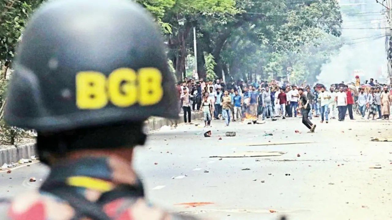 ১৯ জুলাই : কারফিউ-সেনা মোতায়েন, ইন্টারনেটহীন দেশ ছিল মৃত্যু উপত্যকা