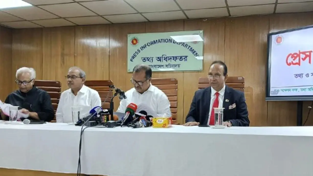 বাংলাদেশে ব্রাজিল-আর্জেন্টিনার ফুটবল ম্যাচ আয়োজনে সরকার বিবেচনা করবে
