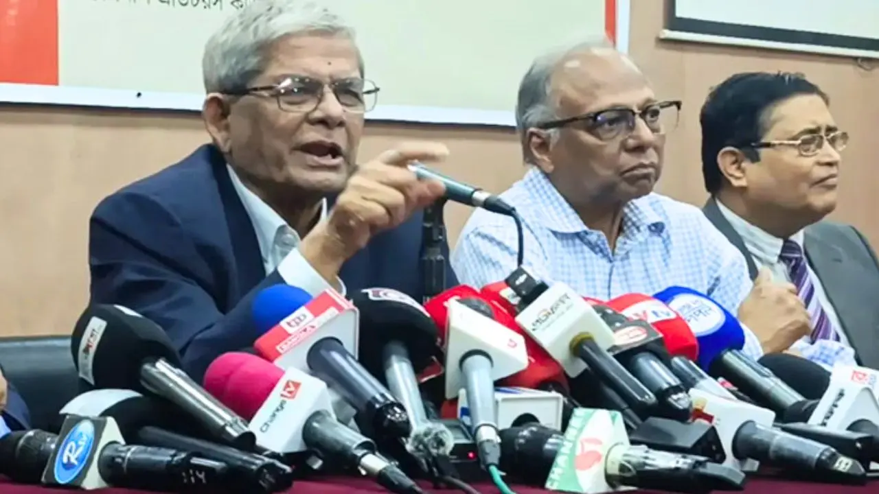 গণমাধ্যম তোষামোদি করুক তা চাই না : মির্জা ফখরুল