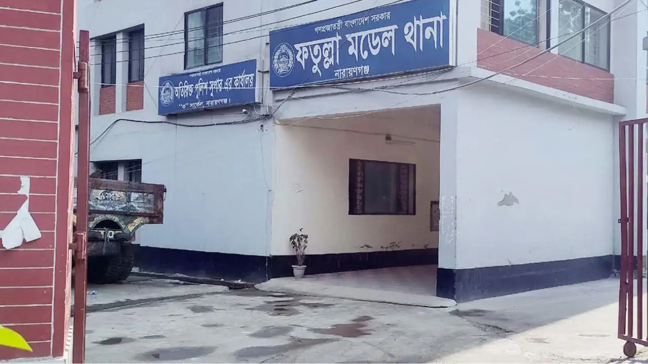 নারায়ণগঞ্জে ভাড়া বাসায় মিলল পুলিশ কর্মকর্তার ঝুলন্ত মরদেহ