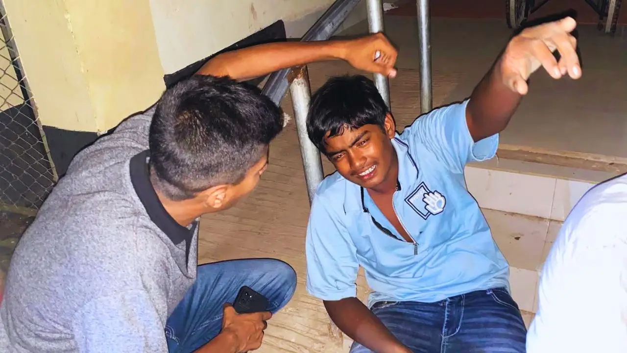 ‘এমন তো কখনো হয়নি, মা তো প্রতিদিন সন্ধ্যায় বাড়ি ফিরতো’