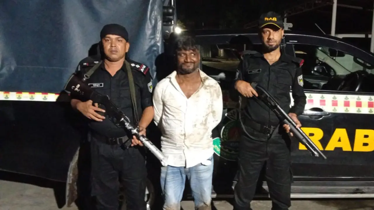 ২৯ মামলার আসামি শীর্ষ সন্ত্রাসী মিন্টু মিয়া র্যাবের হাতে গ্রেপ্তার
