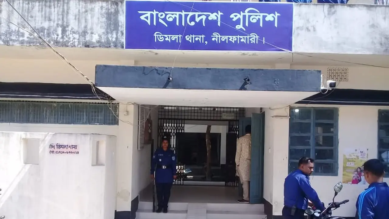 পুকুরে মাছ ধরতে গিয়ে বিদ্যুৎস্পৃষ্ট, প্রাণ গেল কলেজছাত্রের