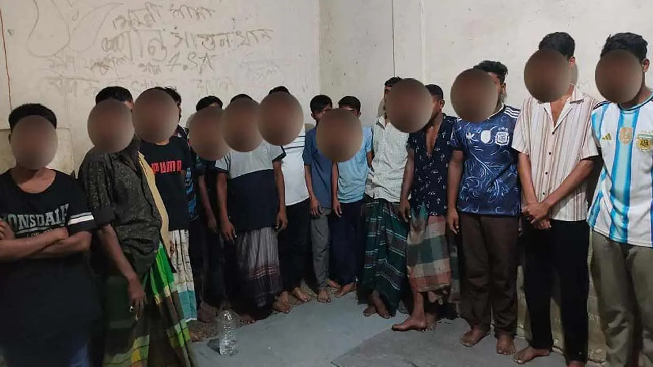 ডিএমপির অভিযানে রাজধানীতে গ্রেপ্তার ৪২৫
