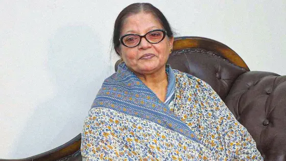 অভিনয়েই কেটে গেল ডলি জহুরের পাঁচ দশক