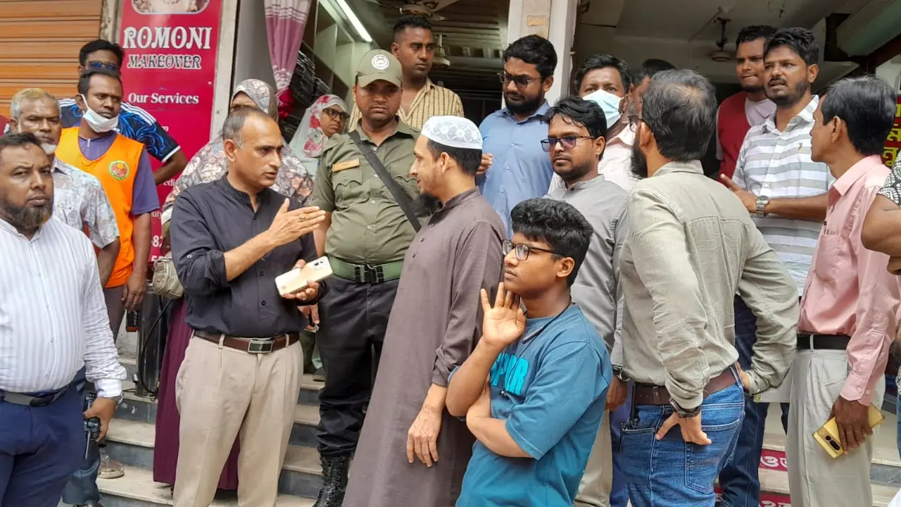 ডিএসসিসির বিশেষ অভিযানে ৫ মামলায় ৩১ হাজার টাকা জরিমানা
