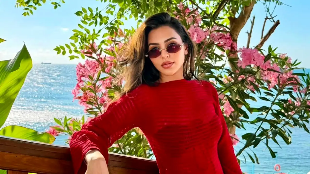ভালোবাসা পেলাম, এবার তার যোগ্য হওয়ার পালা : ফারিয়া