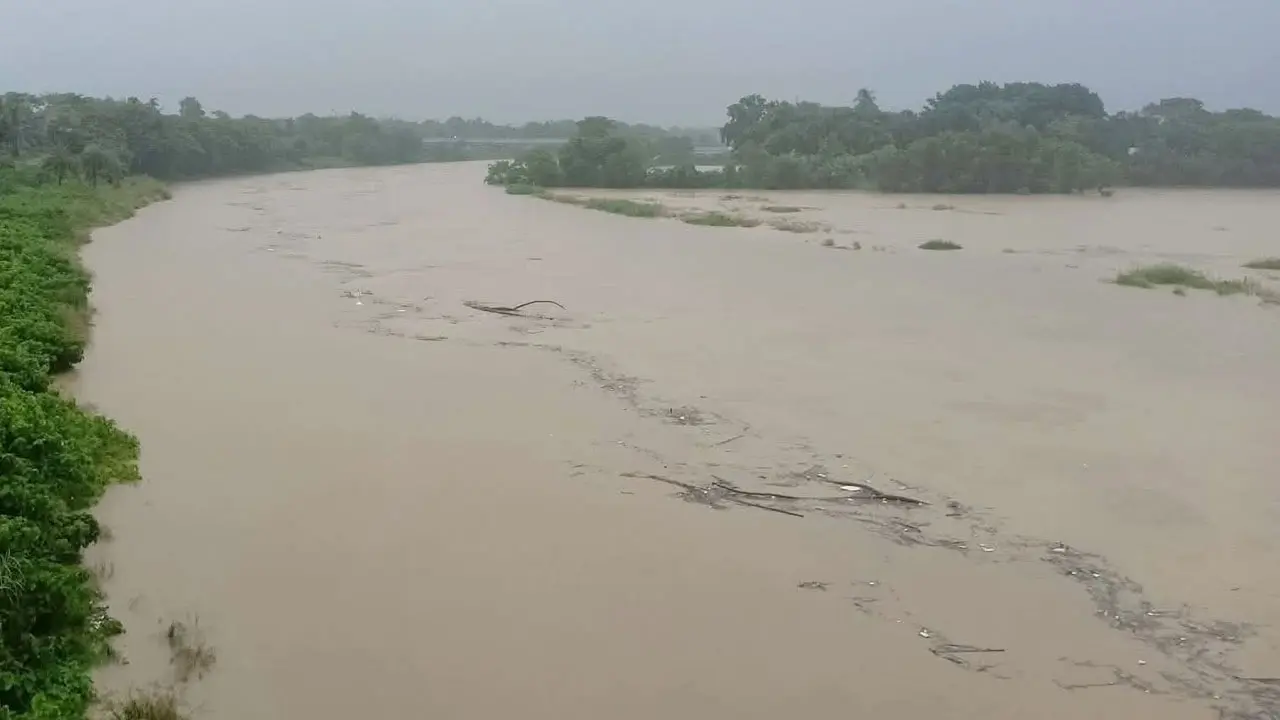 ৪ জেলায় নদীর পানি সতর্ক সীমায় যাওয়ার শঙ্কা