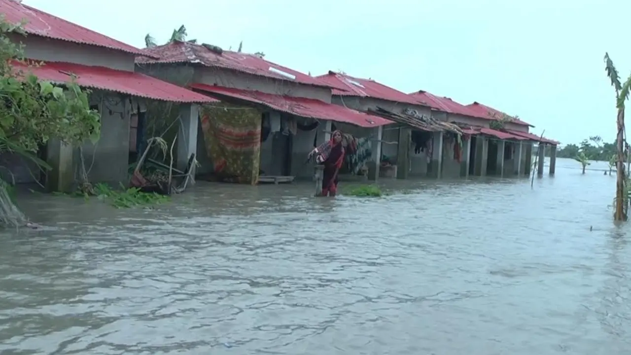 ভোলায় বিপৎসীমার ওপরে মেঘনার পানি, নিম্নাঞ্চল প্লাবিত