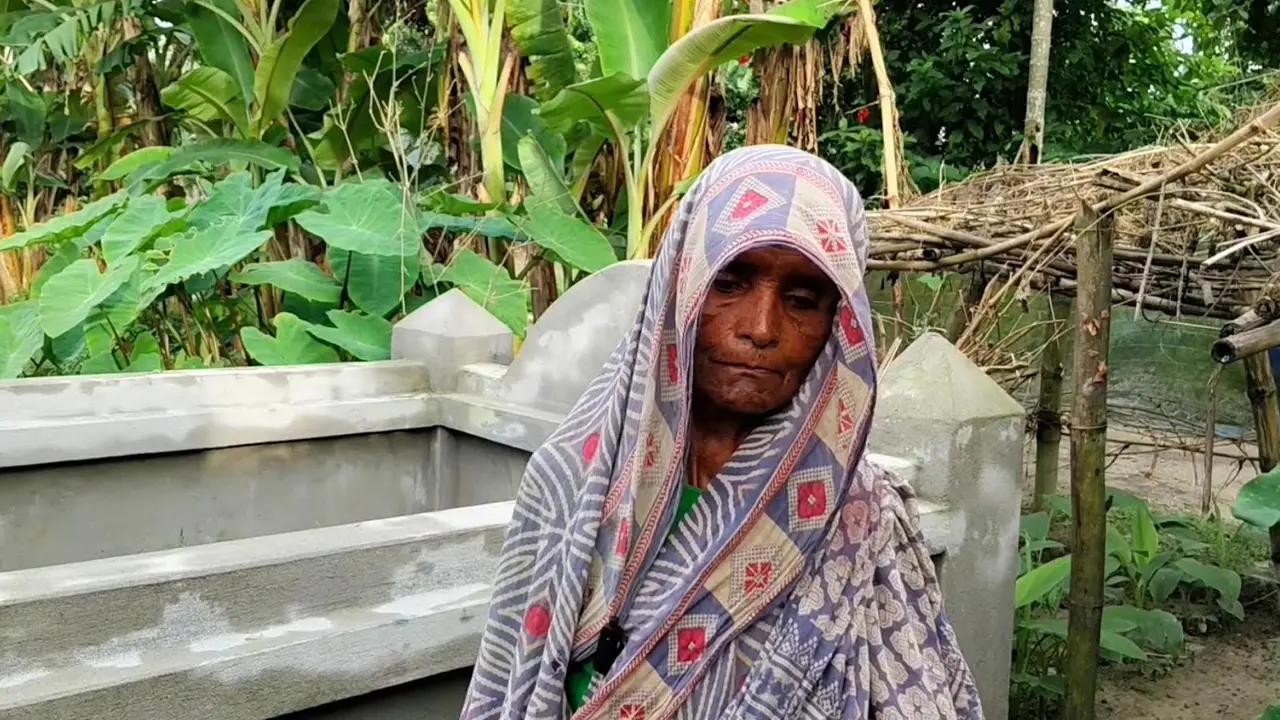 ‘মরার পরও ভরসা নেই’, তাই নিজের কবর বানিয়ে রাখলেন মা