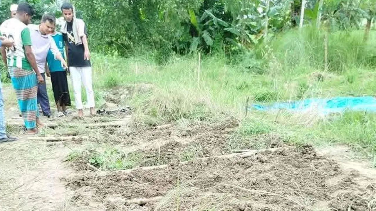 গাজীপুরে এক কবরস্থান থেকে ৯ কঙ্কাল চুরি