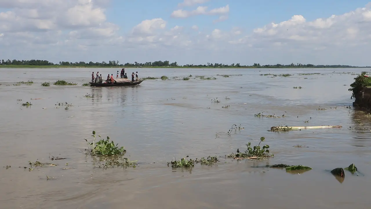 ব্রহ্মপুত্রে পানি বৃদ্ধি, গাইবান্ধায় নতুন করে ভাঙনের আতঙ্ক