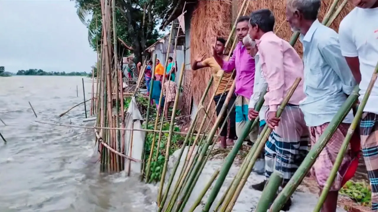 আফালের সঙ্গে সুনামগঞ্জবাসীর আজন্ম লড়াই