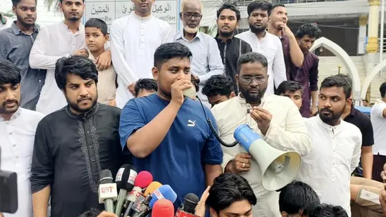 গণভোট নিয়ে সরকারের অবস্থানে জনগণ হতাশ: হাসনাত আবদুল্লাহ