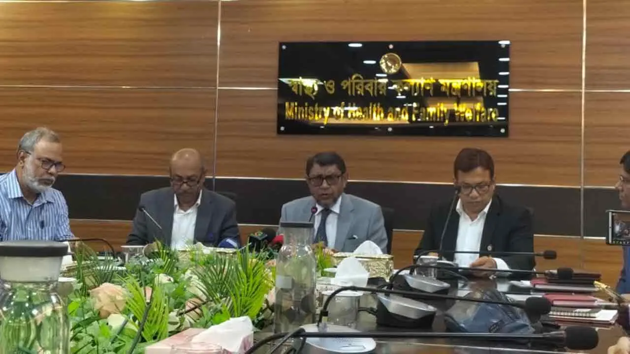 আদ-দ্বীন হাসপাতালের বিষয়ে পরিদর্শনের পর সিদ্ধান্ত : স্বাস্থ্যমন্ত্রী