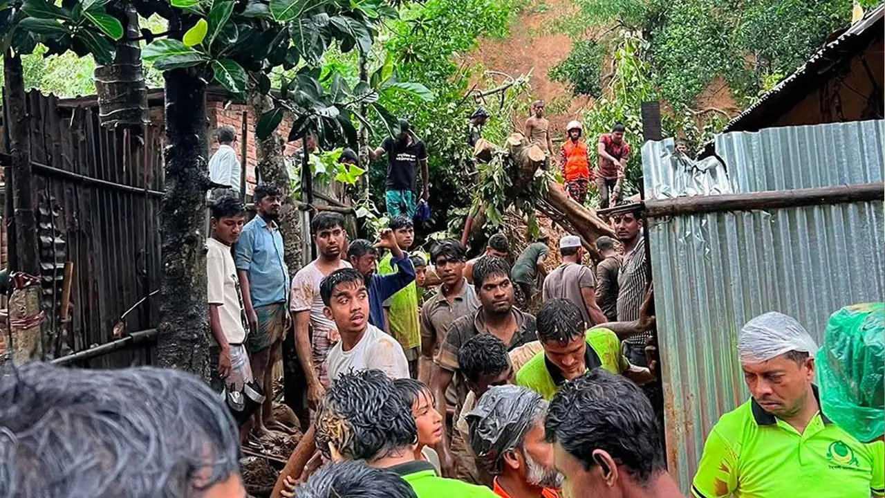 চট্টগ্রামের রাঙ্গুনিয়ায় পাহাড় ধসে নারীর মৃত্যু, আহত দুই