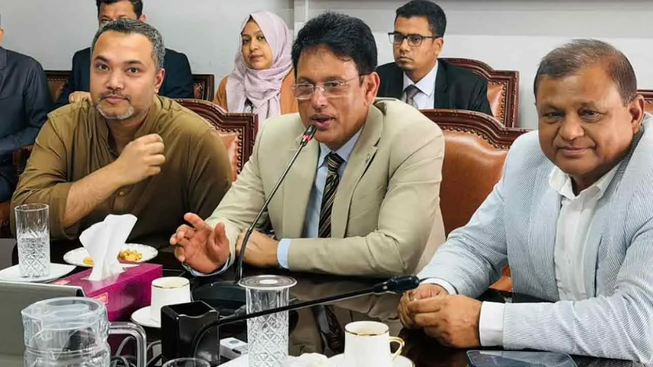 এইচএসসি পরীক্ষা : সিসিটিভি ও কড়া নজরদারিতে থাকবে সব কেন্দ্র