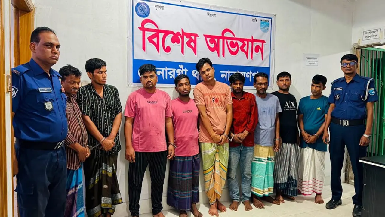 মোবাইল ফোনের দোকানে চুরি, আন্তঃজেলা চোর চক্রের ৯ সদস্য গ্রেপ্তার