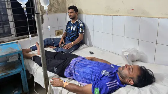 কালীগঞ্জে ওসির সামনে ২ সাংবাদিকের ওপর হামলার অভিযোগ