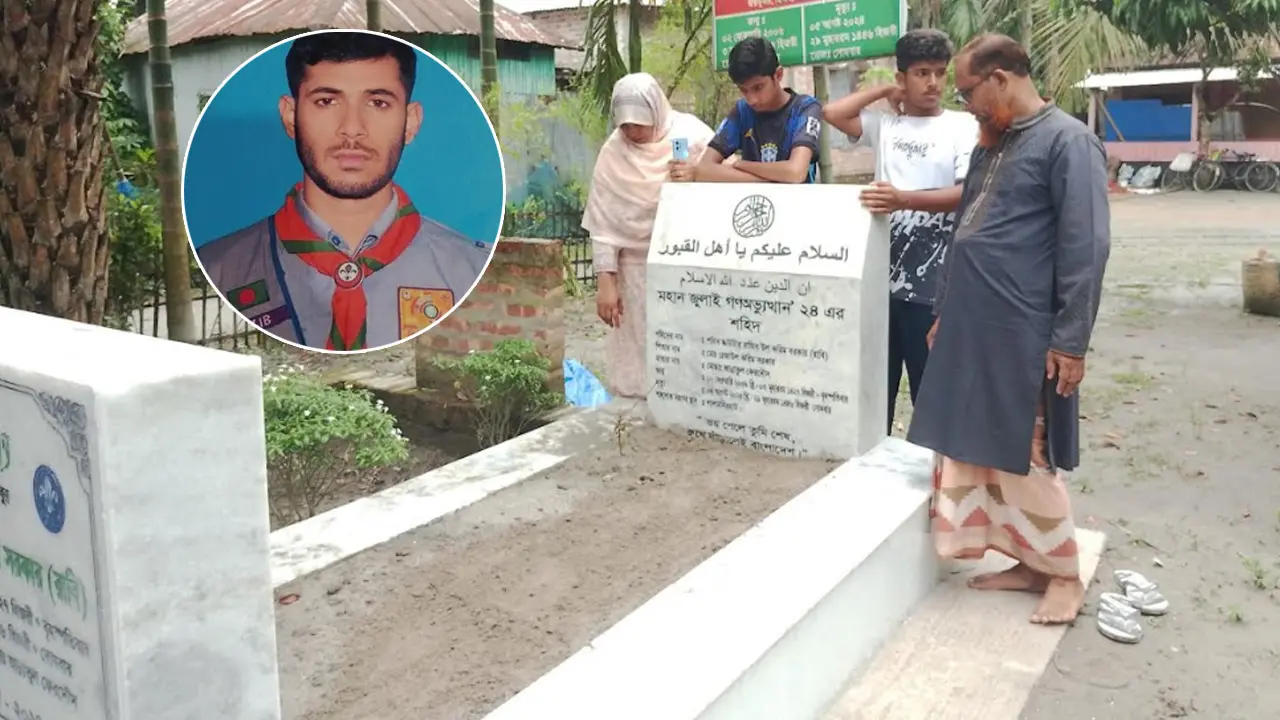 জুলাই শহীদ রাজিবের মায়ের কান্না: ‘সন্তান হারানোর কষ্ট আর কেউ যেন না পায়’